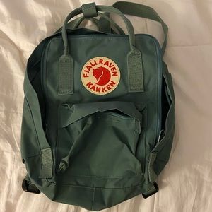 Mini fjallraven kanken backpack